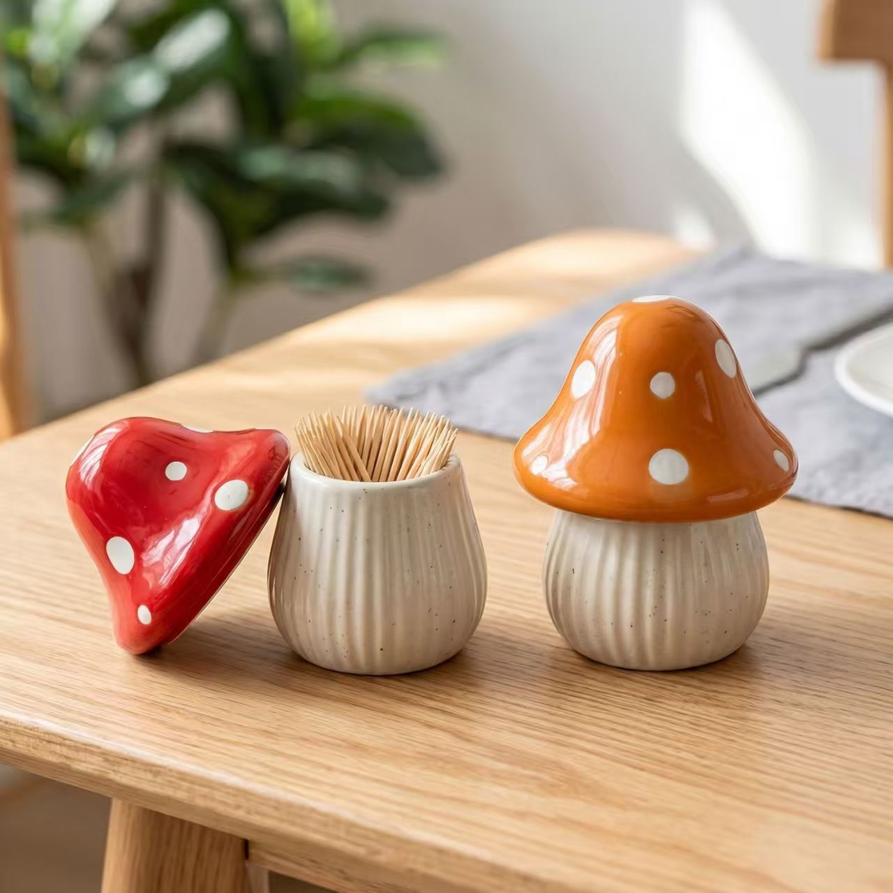 Cartoon Mushroom Ceramic Stora - огляд і ціна Desk Setup Organization