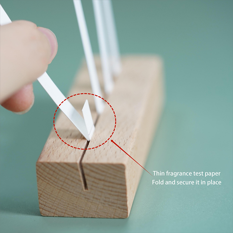 1Pcs Wood Table Perfume Essent - огляд і ціна Desk Setup Essentials